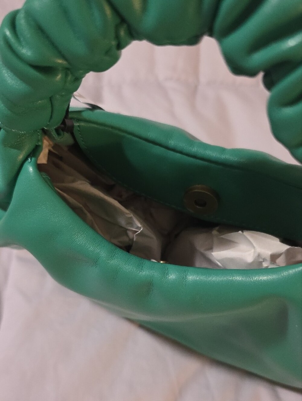 The drop Green Ruched Handle Mini HandBag - Picture 2 of 4